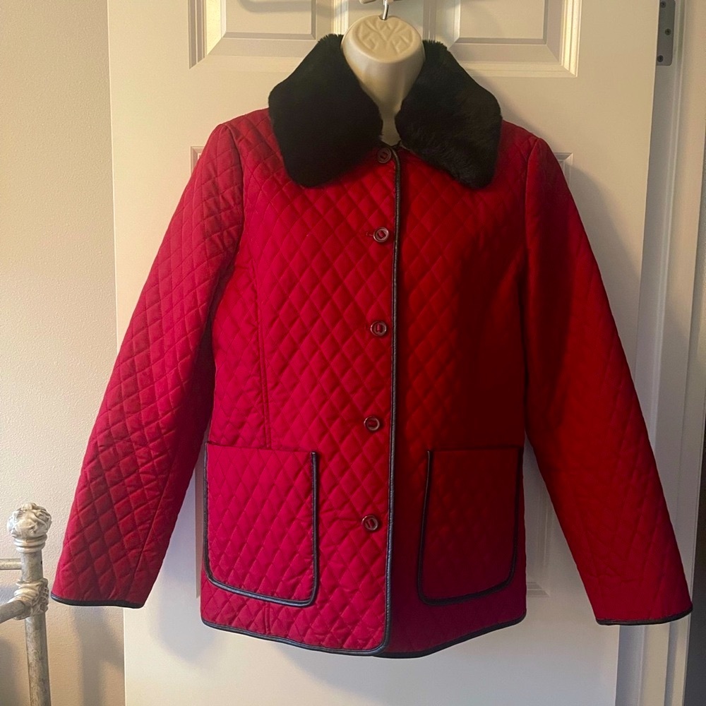 CHARTER CLUB Quilted Red Jacket with Detachable Black Faux Fur Collar Size Small
